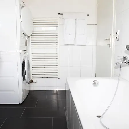 Apartment Swiss Star Townhouse *
